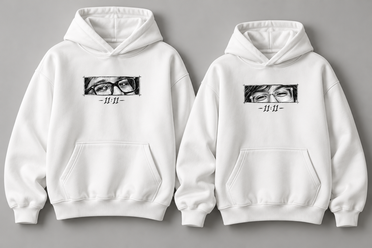 11:11 Connection Oversized Hoodie – Black